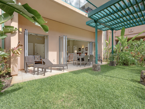 Exceptional Luxury Three Bedroom Walk Out Villa in Kaanapali