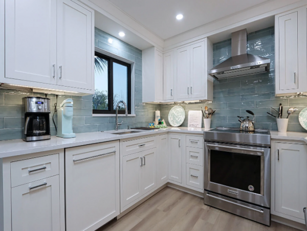 Lovely Sanibel Vacation Condo with Ocean Views