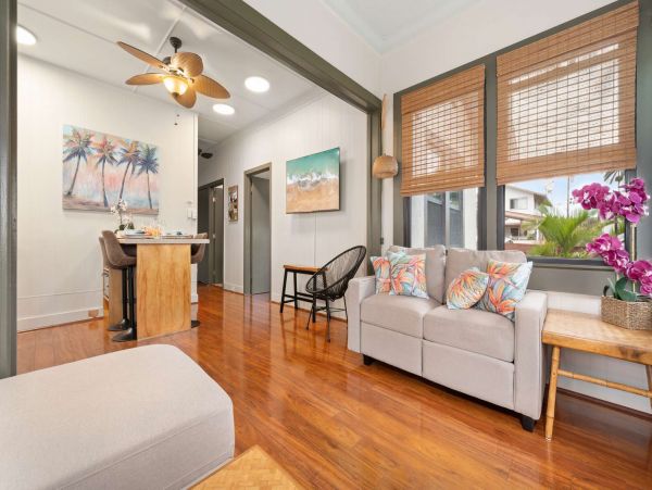 Wailuku Vacation Rental: 3 Beds, Tropical Courtyard, Close to Beaches