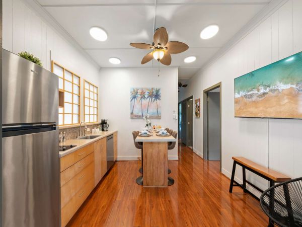 Wailuku Vacation Rental: 3 Beds, Tropical Courtyard, Close to Beaches