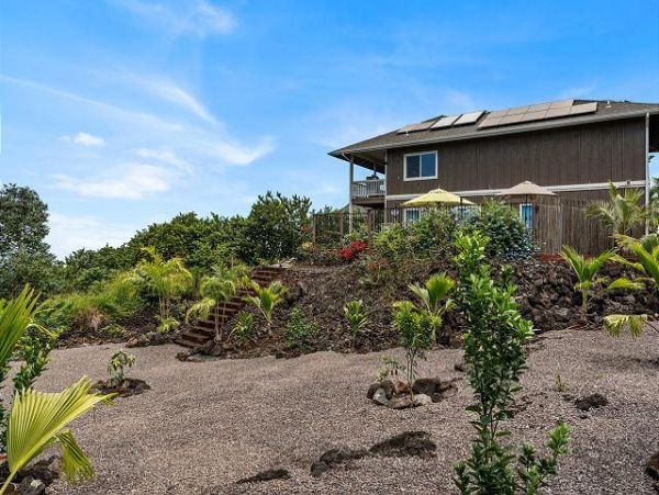 Kailua-Kona Ocean View Three Bedroom Vacation Rental Home