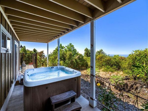 Kailua-Kona Ocean View Three Bedroom Vacation Rental Home