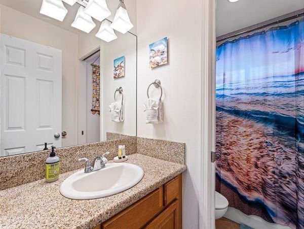 Kailua-Kona Ocean View Three Bedroom Vacation Rental Home