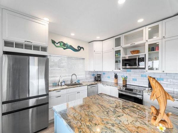 Kailua-Kona Ocean View Three Bedroom Vacation Rental Home