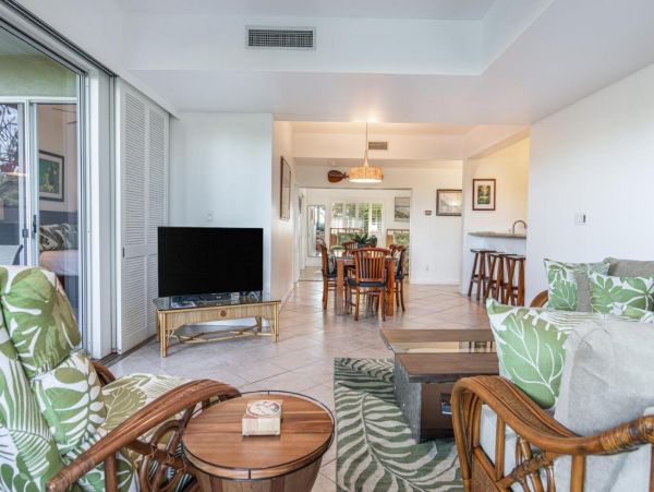 Ground-Floor Vacation Rental with 2 Bedrooms