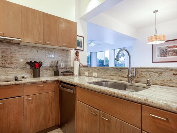 Ground-Floor Vacation Rental with 2 Bedrooms