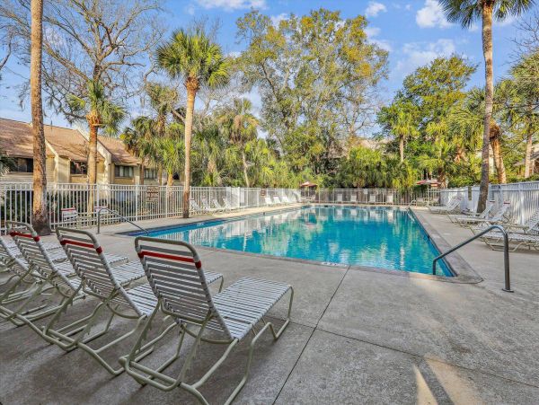 Hilton Head Two Bedroom Walk to Beach Vacation Rental