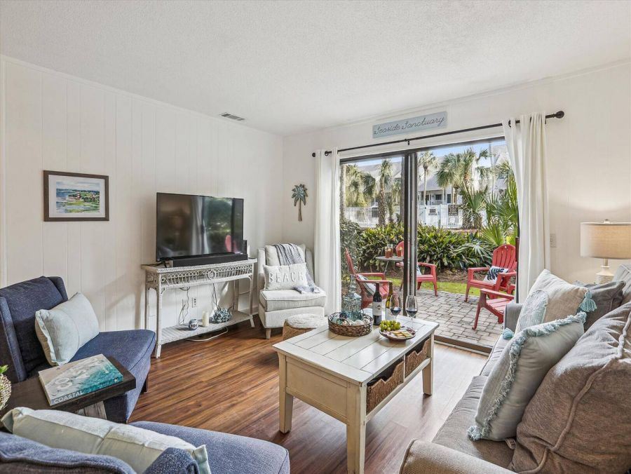 Hilton Head Two Bedroom Walk to Beach Vacation Rental