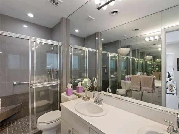Spacious Sarasota Vacation Rental with Dock & Close to Beach