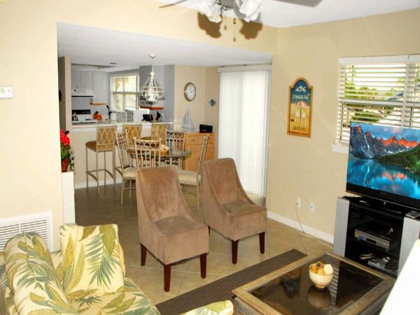 Siesta Key Vacation Condo One Bedroom