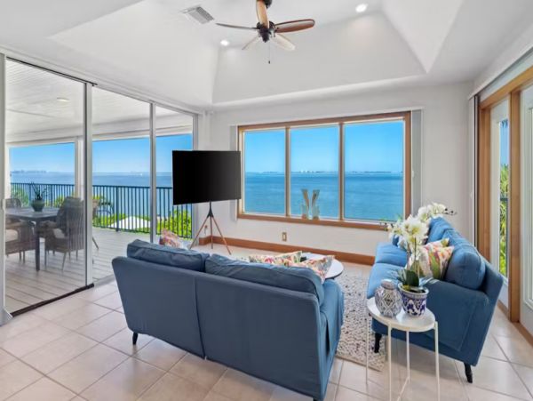 Beautiful Vacation Rental 5 Bedroom in Bradenton