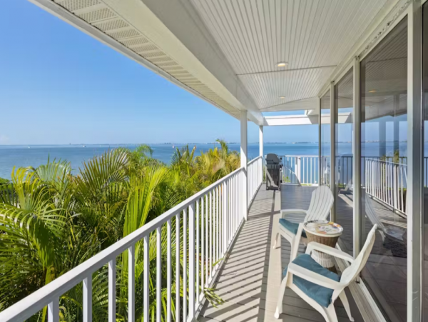 Beautiful Vacation Rental 5 Bedroom in Bradenton