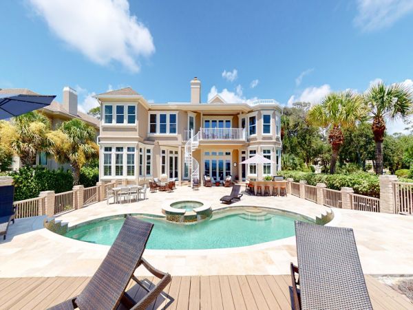 Ultimate Vacation Pool Home in Hilton Head
