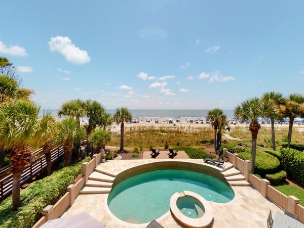 Ultimate Vacation Pool Home in Hilton Head