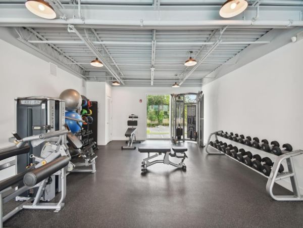 Sarasota Condo with Pool and Gym