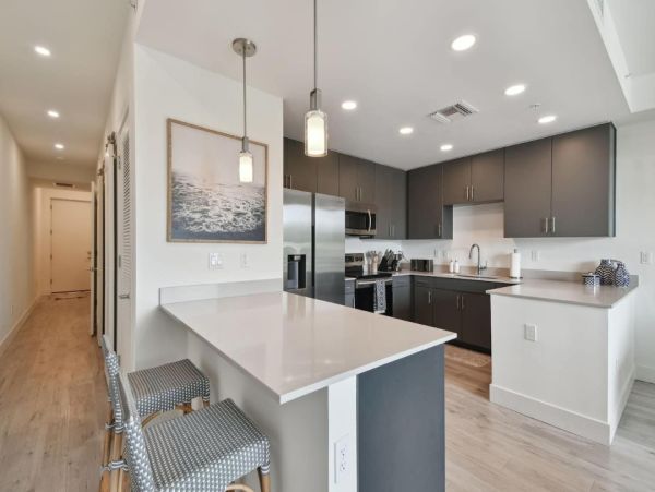 Sarasota Condo with Pool and Gym