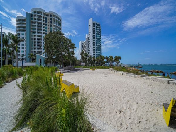 Luxury Two Bedroom vacation Rental in North Fort Myers