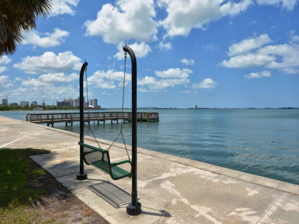 Luxury Two Bedroom vacation Rental in North Fort Myers