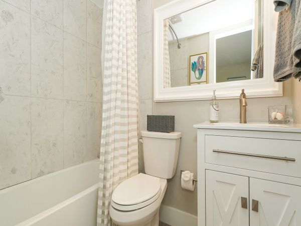 Ultimate Siesta Key Retreat: Beach, Dining & Entertainment Nearby