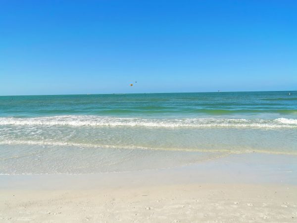 Ultimate Siesta Key Retreat: Beach, Dining & Entertainment Nearby