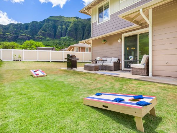 Beautiful Vacation Home in Makaha Ocean Views