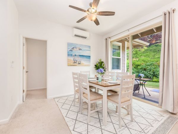 Beautiful Vacation Home in Makaha Ocean Views