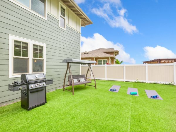 Waianae Vacation Rental with Pool & Near Makaha Beach