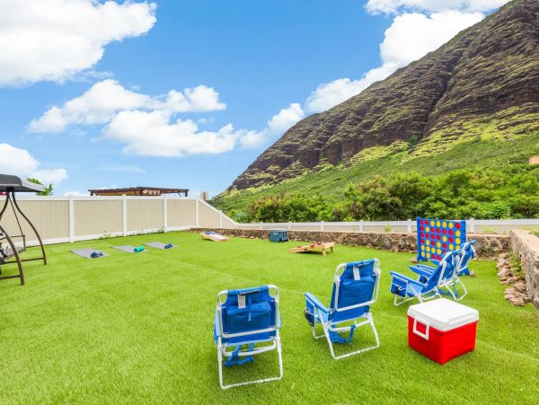 Waianae Vacation Rental with Pool & Near Makaha Beach