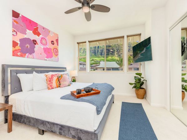 Waianae Vacation Rental with Pool & Near Makaha Beach
