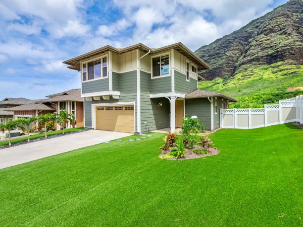 Waianae Vacation Rental with Pool & Near Makaha Beach