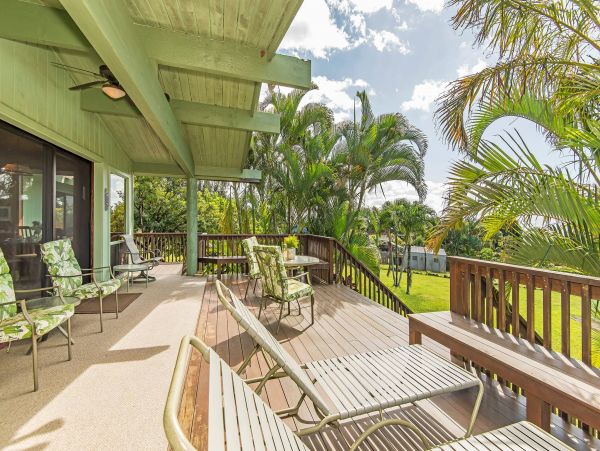 North Shore Ocean & Mountain View 3 Bedroom Vacation Rental