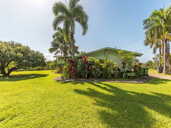 North Shore Ocean & Mountain View 3 Bedroom Vacation Rental