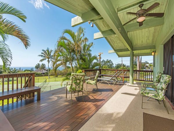 North Shore Ocean & Mountain View 3 Bedroom Vacation Rental