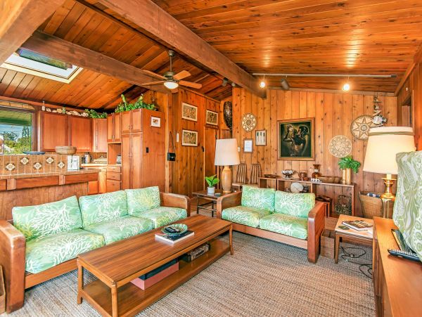 North Shore Ocean & Mountain View 3 Bedroom Vacation Rental