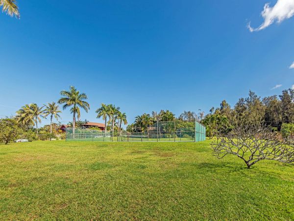 North Shore Ocean & Mountain View 3 Bedroom Vacation Rental