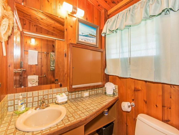 North Shore Ocean & Mountain View 3 Bedroom Vacation Rental