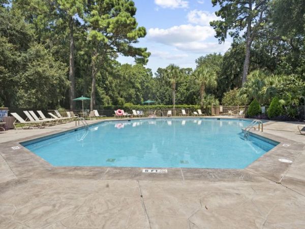 Luxury Pet-Friendly Hilton Head Home with Lagoon Views