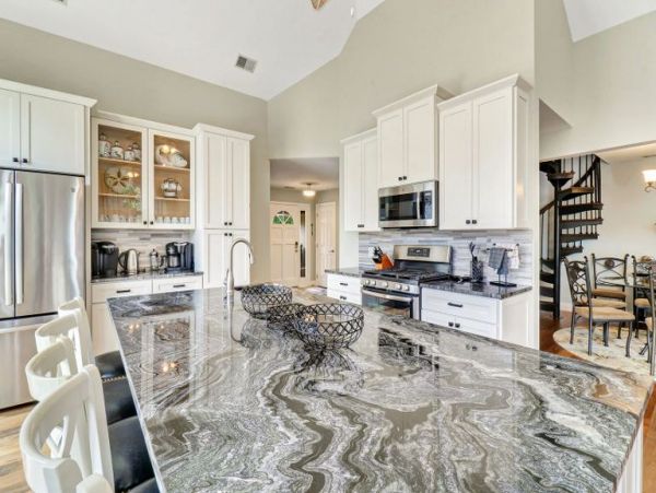 Luxury Pet-Friendly Hilton Head Home with Lagoon Views
