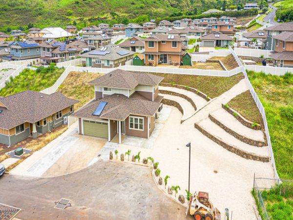 Oahu Four Bedroom Vacation Rental Home