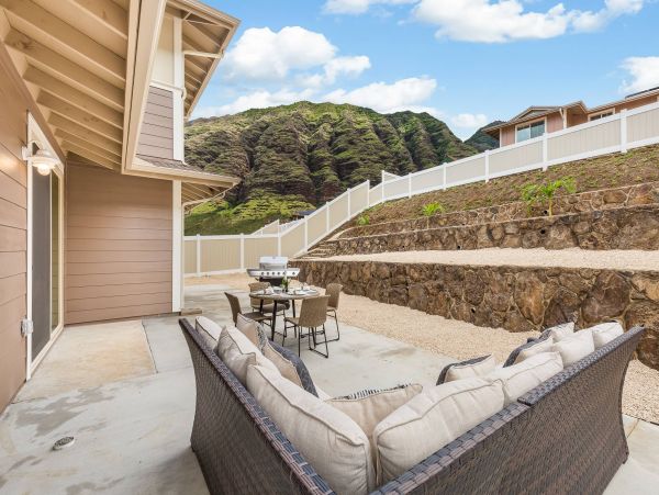 Oahu Four Bedroom Vacation Rental Home