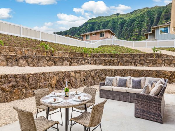 Oahu Four Bedroom Vacation Rental Home