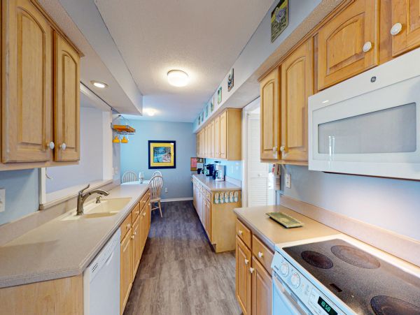 Hilton Head Vacation Rental: Modern 4BR Villa with Pool Access