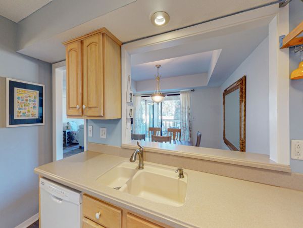 Hilton Head Vacation Rental: Modern 4BR Villa with Pool Access