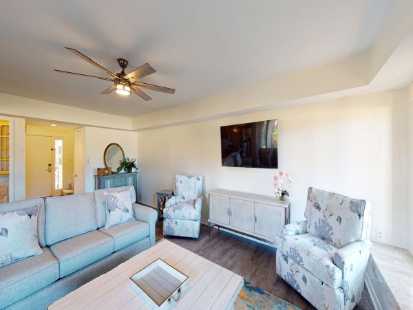 Hilton Head Vacation Rental: Modern 4BR Villa with Pool Access