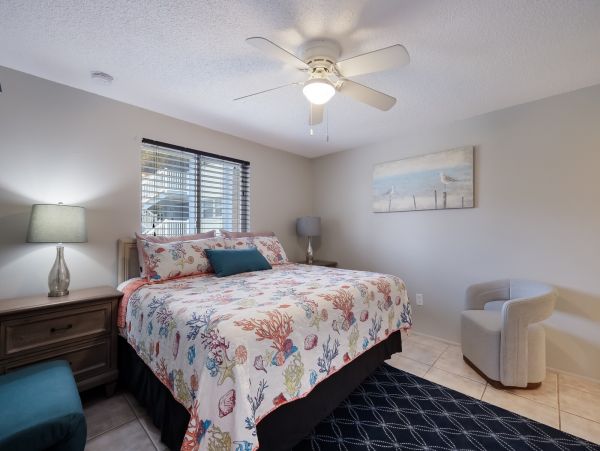 Beachside Two Bedroom Triplex Vacation Rental in Holmes Beach