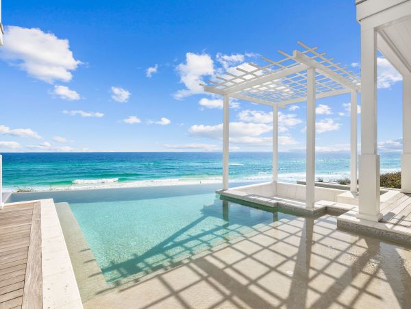 Seacrest Nine Bedroom Luxury Beach Escape