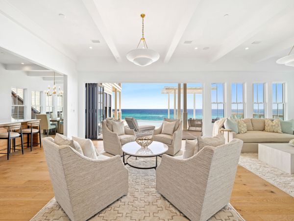 Seacrest Nine Bedroom Luxury Beach Escape