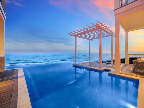 Seacrest Nine Bedroom Luxury Beach Escape