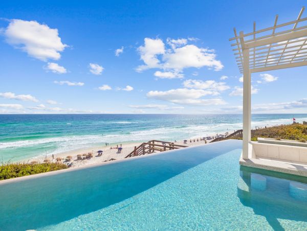 Seacrest Nine Bedroom Luxury Beach Escape