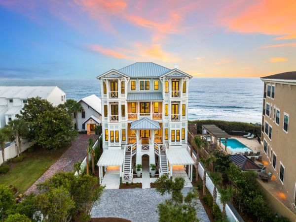 Seacrest Nine Bedroom Luxury Beach Escape